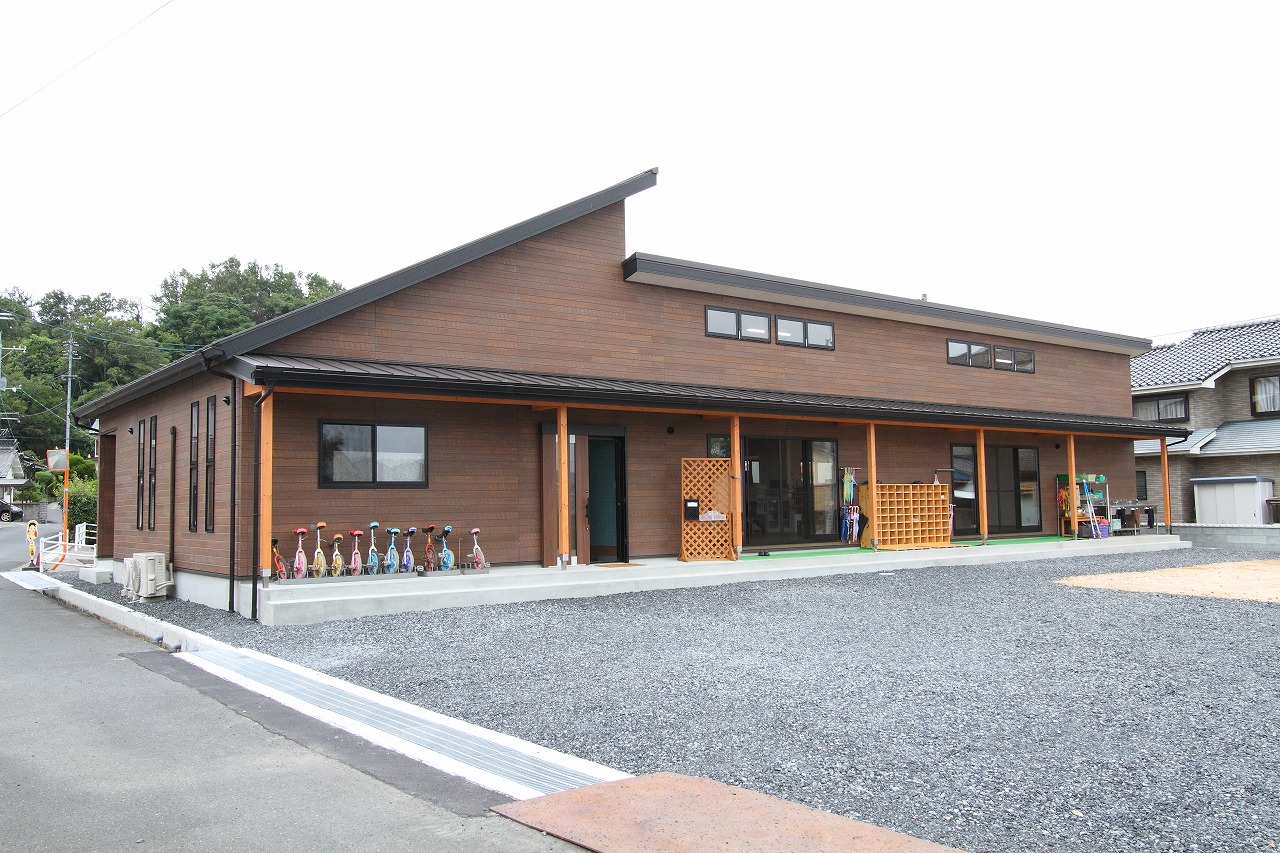 ≪大空間で張りのある木造の児童クラブ≫